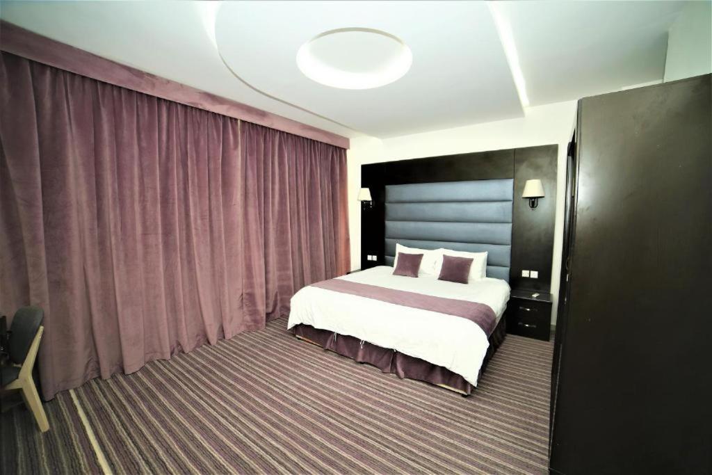 Al Dyafa Hotel Suites Salalah Ngoại thất bức ảnh